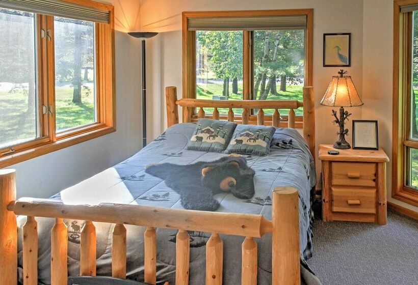 Waterfront Crosslake House: Private Dock & Beach!