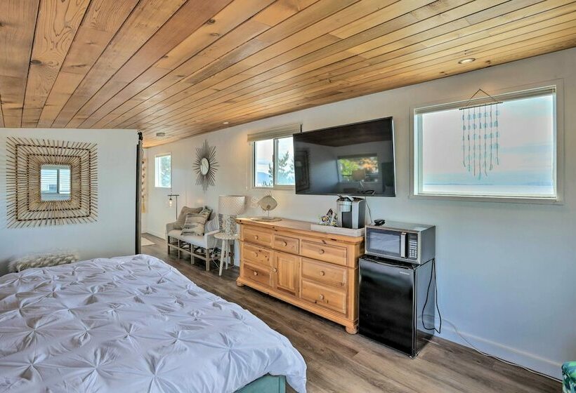 Waterfront Ferndale Home: Deck + Beach Access