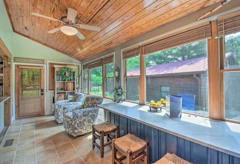 Waterfront Hayesville Home W/ Kayaks & River Views