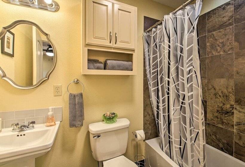 Kayaks & Boat Slip: Waterfront Hot Springs Home!