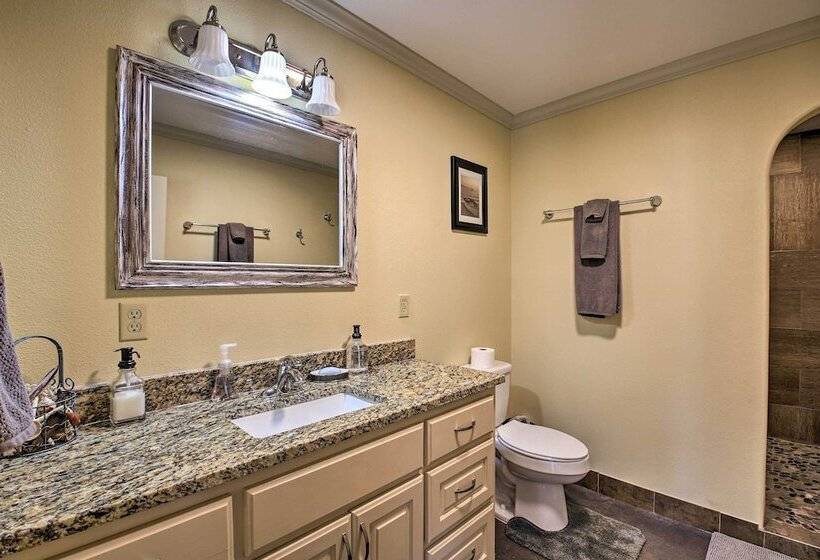 Kayaks & Boat Slip: Waterfront Hot Springs Home!