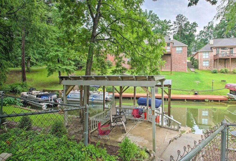 Waterfront Retreat W/ Boat Dock In Hot Springs!
