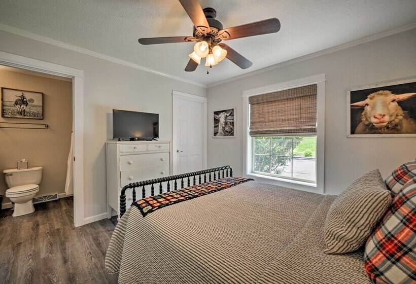 Waterfront Kentucky Lake Home W/ Boat Dock!