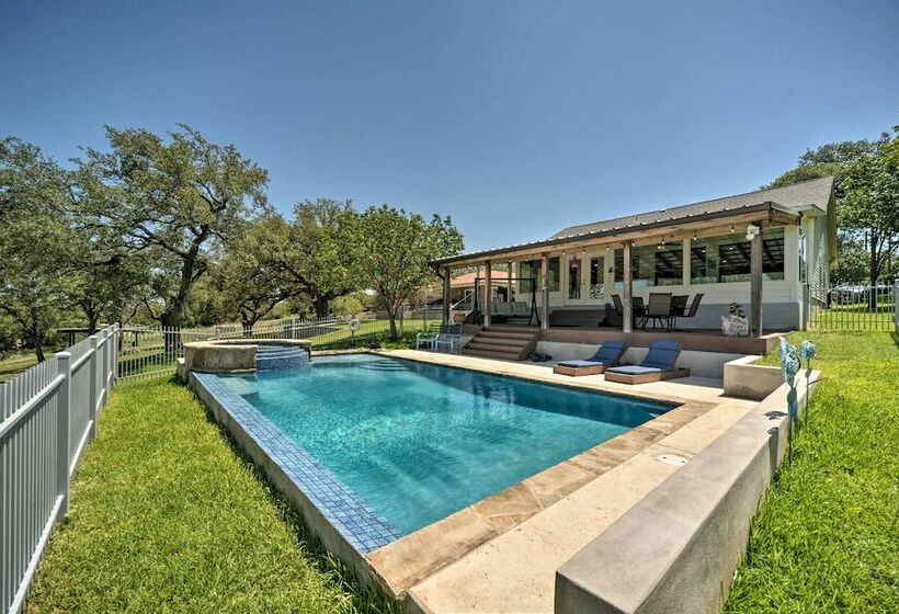 Waterfront Kingsland Home With Pool + River Access