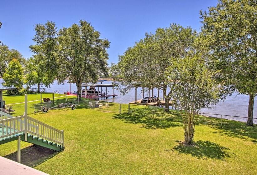 Waterfront Onalaska Retreat W/ Private Dock!