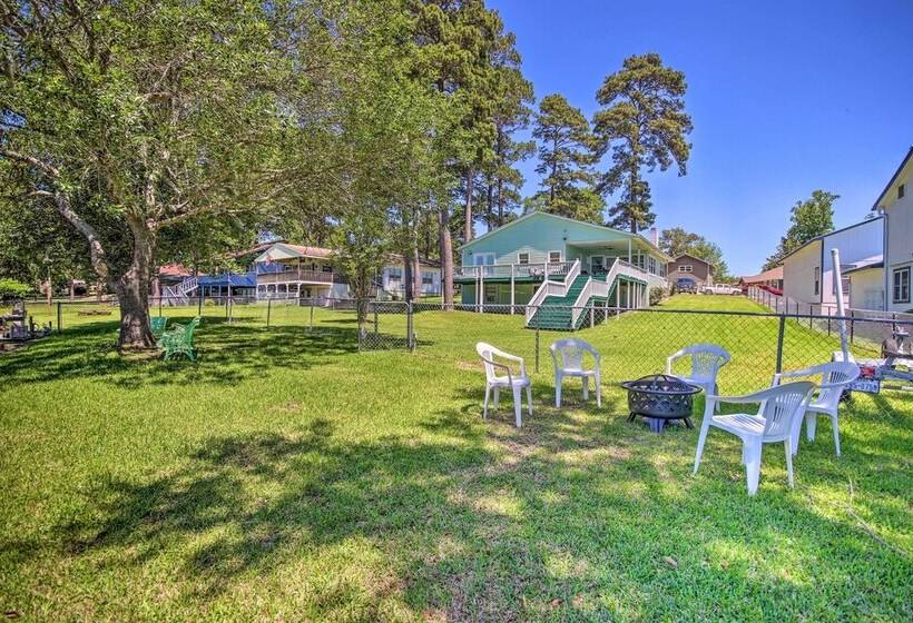 Waterfront Onalaska Retreat W/ Private Dock!