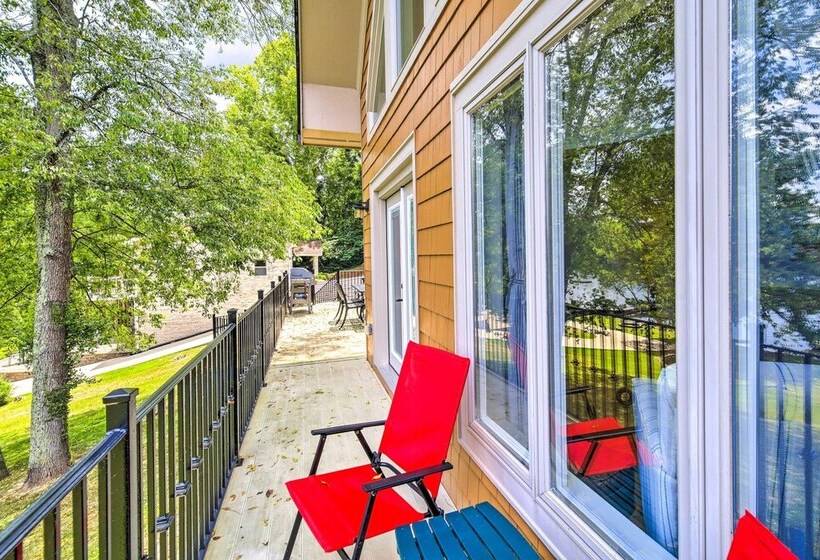 Waterfront Piney Flats Home W/ Private Dock!