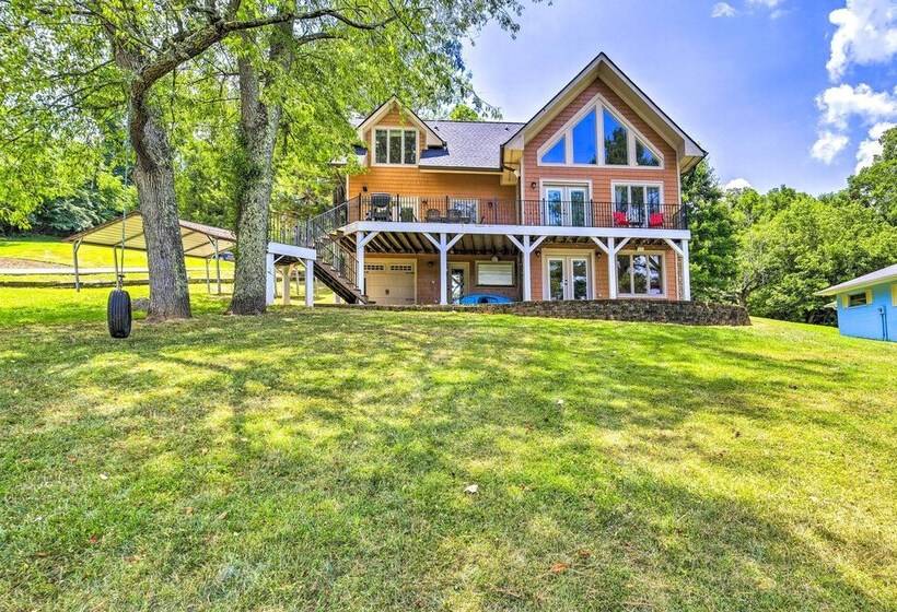 Waterfront Piney Flats Home W/ Private Dock!