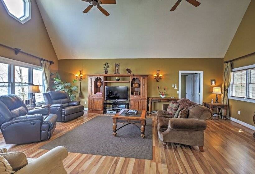 Waterfront Seneca Lake House: Fire Pit + Boat Dock