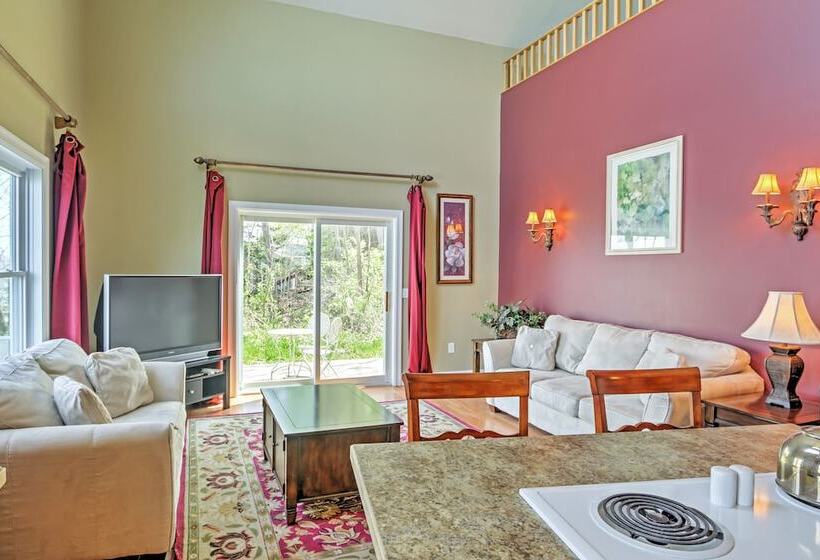 Waterfront Seneca Lake House: Fire Pit + Boat Dock