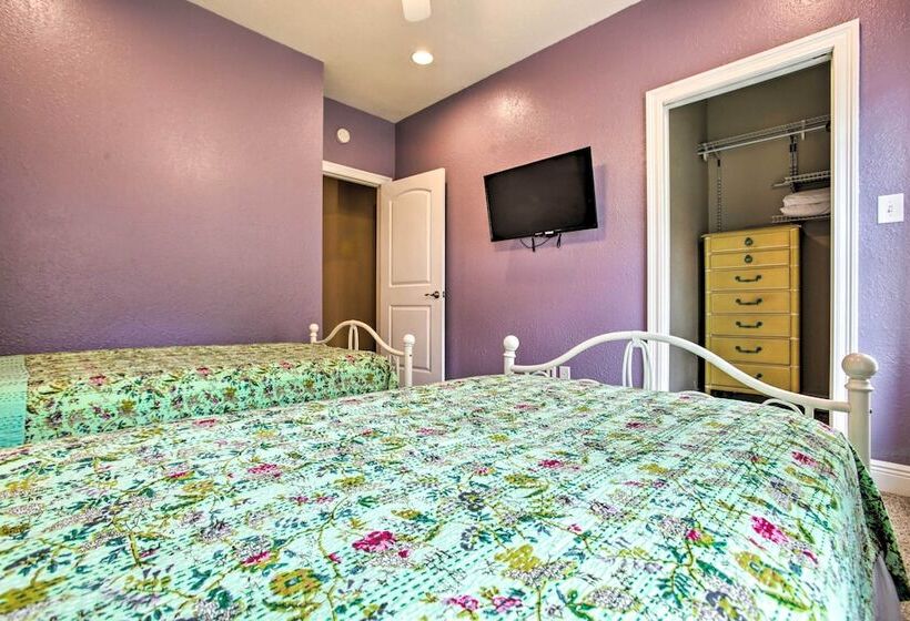 Waveland Family House, 4 Minute Drive To The Beach