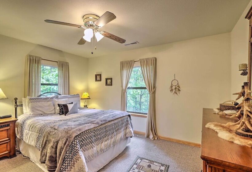 Whittlers Mountain Escape W/ Fireplace!