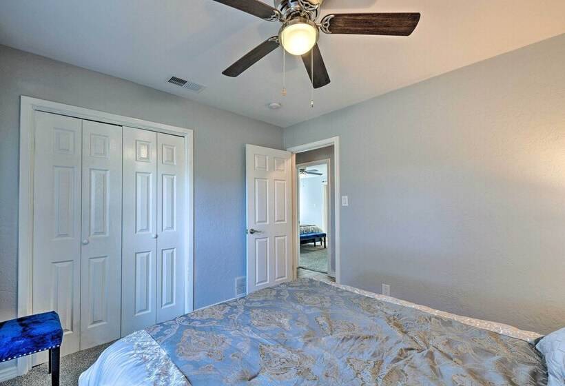 2 Mi To Lake: Home W/ Game Room, Pool & Fast Wifi!