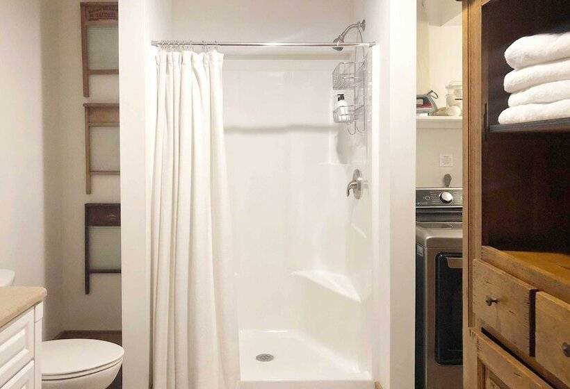 Wintergreen Resort Home ~ 2 Miles To Ski Slopes!