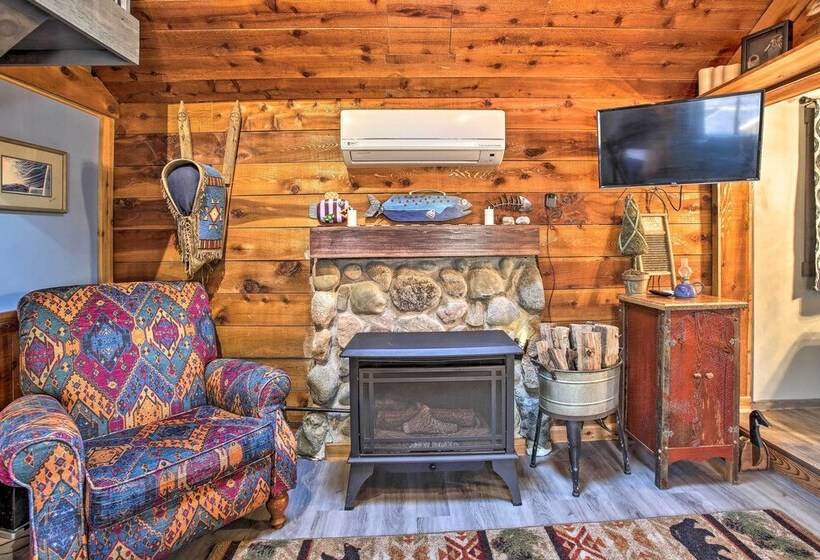 Work, Play & Get Away Cabin   Near Higgins Lake!