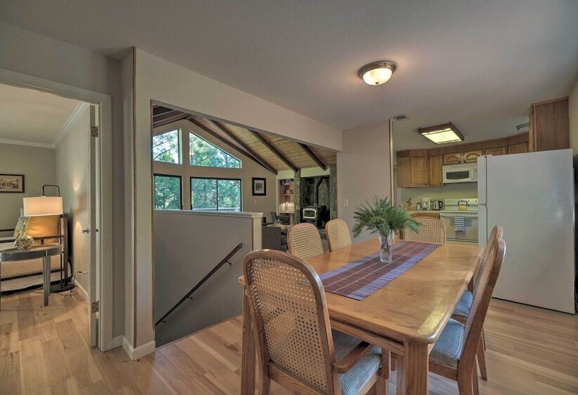 Yosemite Gateway Cabin At Pine Mountain Lake!