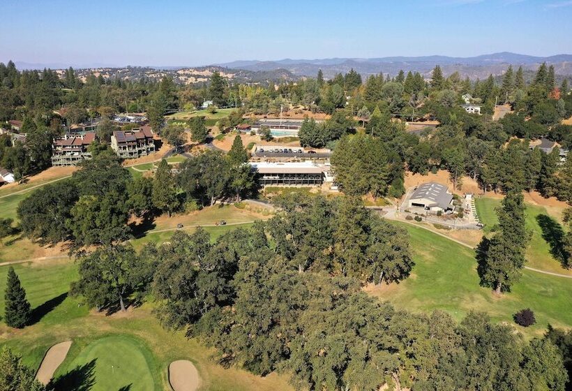 Yosemite Gateway Cabin At Pine Mountain Lake!