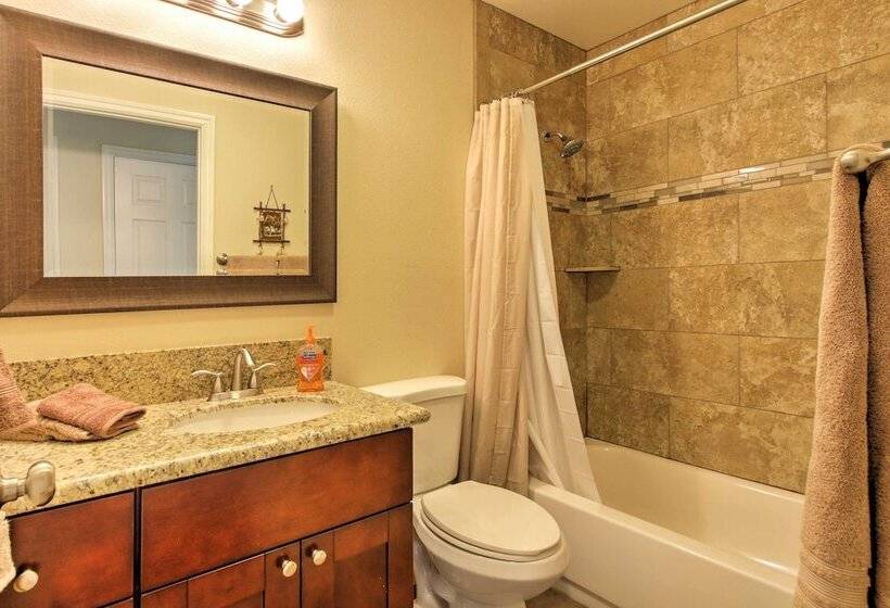 065355: Luxury 3 Br Desert Retreat: Near Coachella