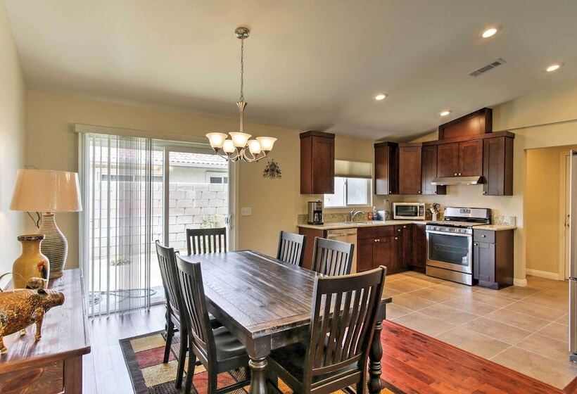 065355: Luxury 3 Br Desert Retreat: Near Coachella