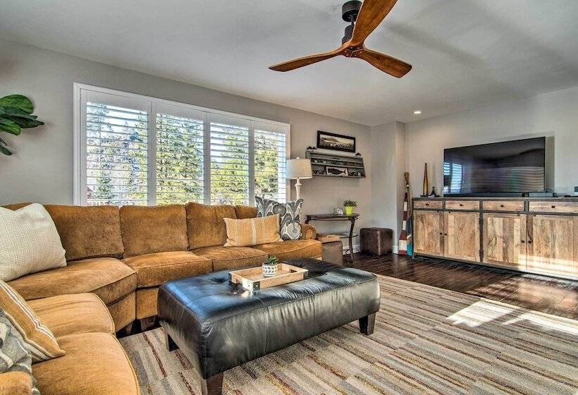 Outdoor Kitchen & Swim Spa: 1 Acre Grand Lake Home