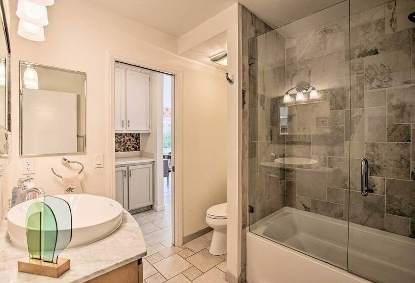 223332   3 Br Retreat W/ Pool & Putting Green!