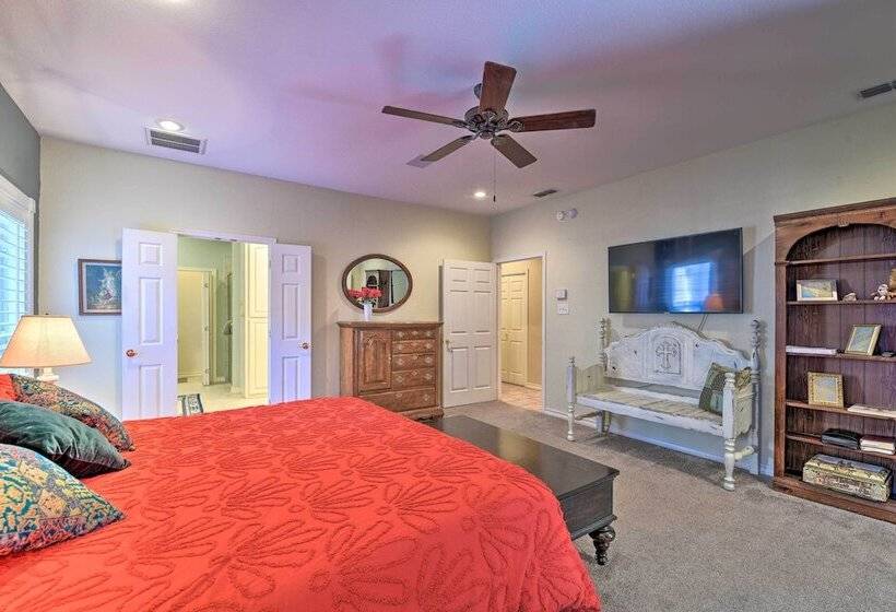 Abilene Home W/ Backyard & Grill: Walk To Acu