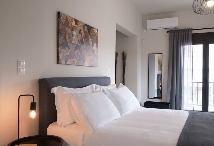 Aellō Luxury Apartments