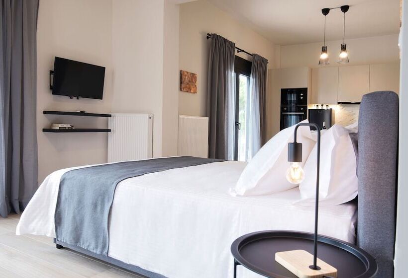 Aellō Luxury Apartments