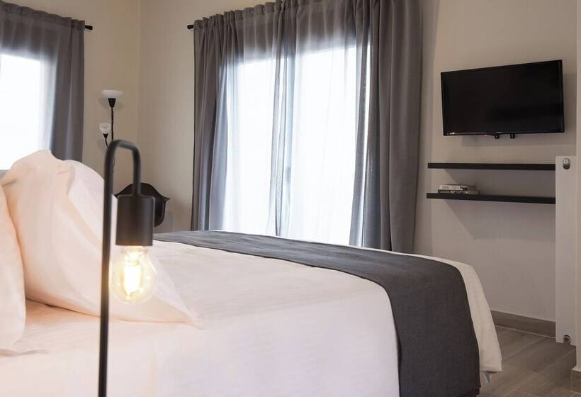 Aellō Luxury Apartments