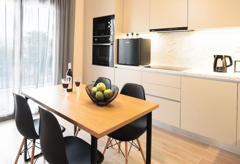 Aellō Luxury Apartments