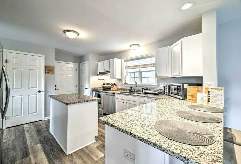 Albrightsville Home W/ Custom Home Theater