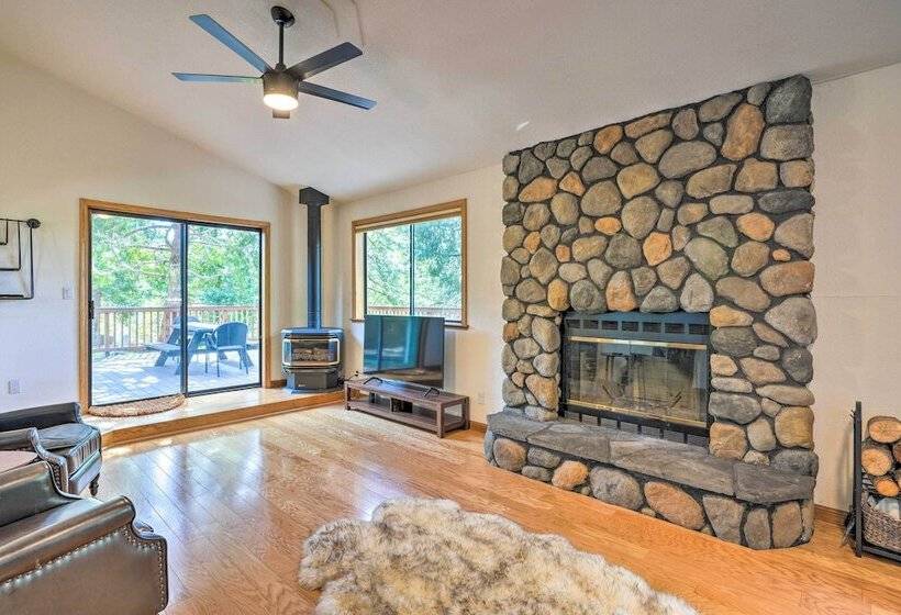 10 Acres W/ Stunning Views: Apple Hill Home!