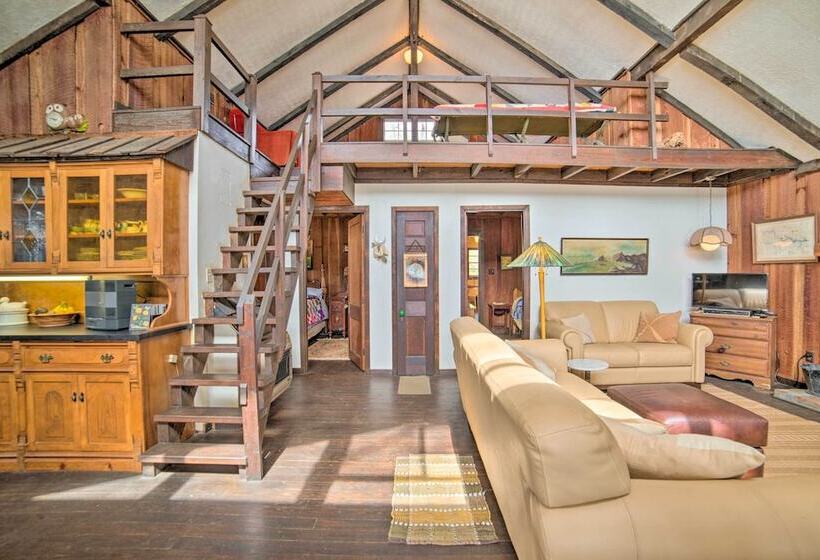 Authentic Retreat W/ Private Dock On Coosa River!