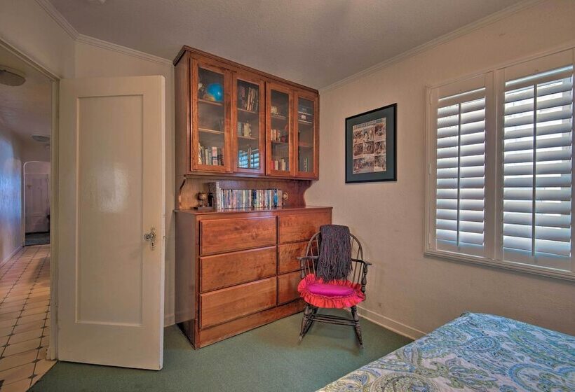 Avalon Escape: Everything Within Walking Distance!