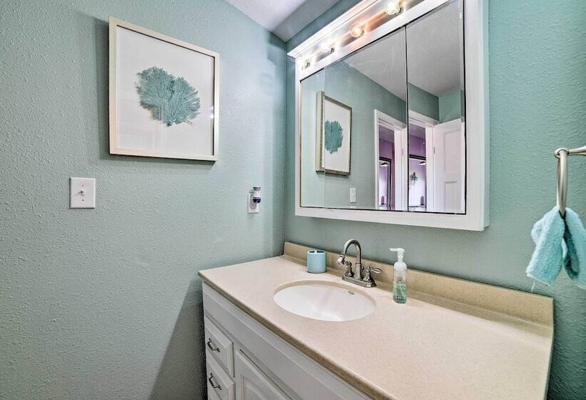 Bayfront Deck:  Casa Pescadores  Rockport Escape