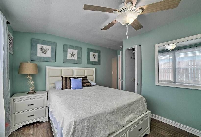 Bayfront Deck:  Casa Pescadores  Rockport Escape