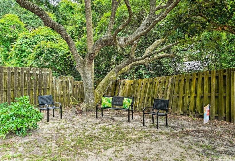 Beachy Isle Of Palms Home: 1 Block To Coast!