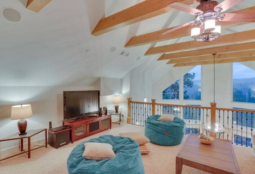 Beautiful Lake Arrowhead Cabin W/ Ev Charger