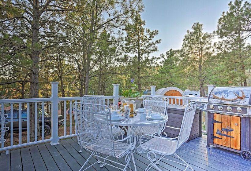 Belle Cabin  W/ Hot Tub Access, Near Mt Rushmore!