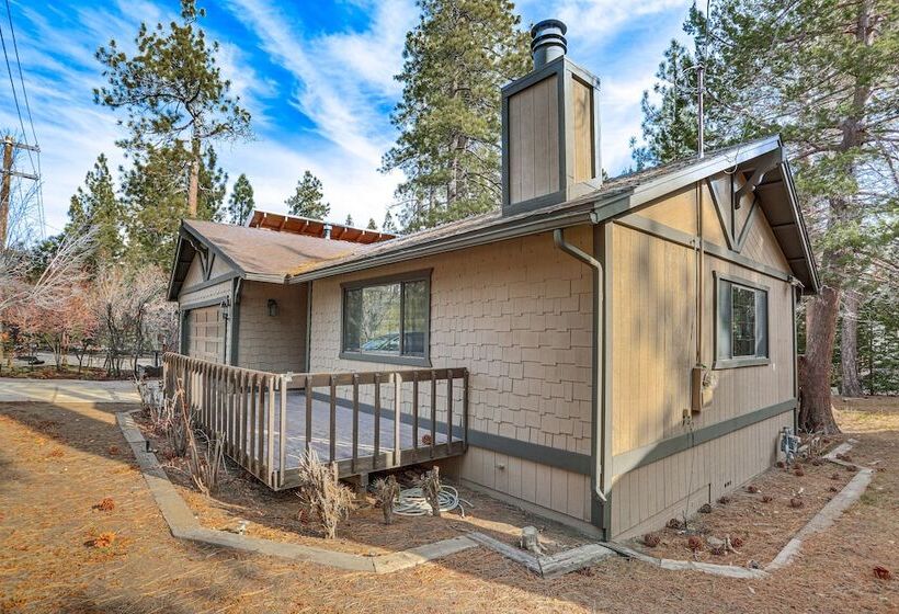 2 Mi To Snow Summit Skiing: Big Bear Cabin W/ Deck