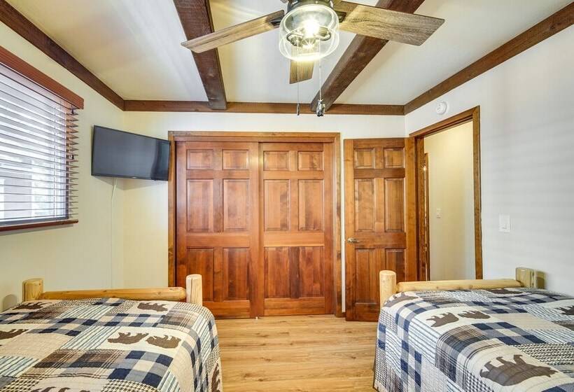 2 Mi To Snow Summit Skiing: Big Bear Cabin W/ Deck