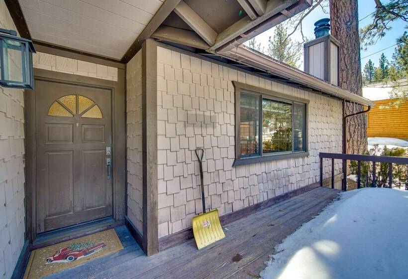 2 Mi To Snow Summit Skiing: Big Bear Cabin W/ Deck