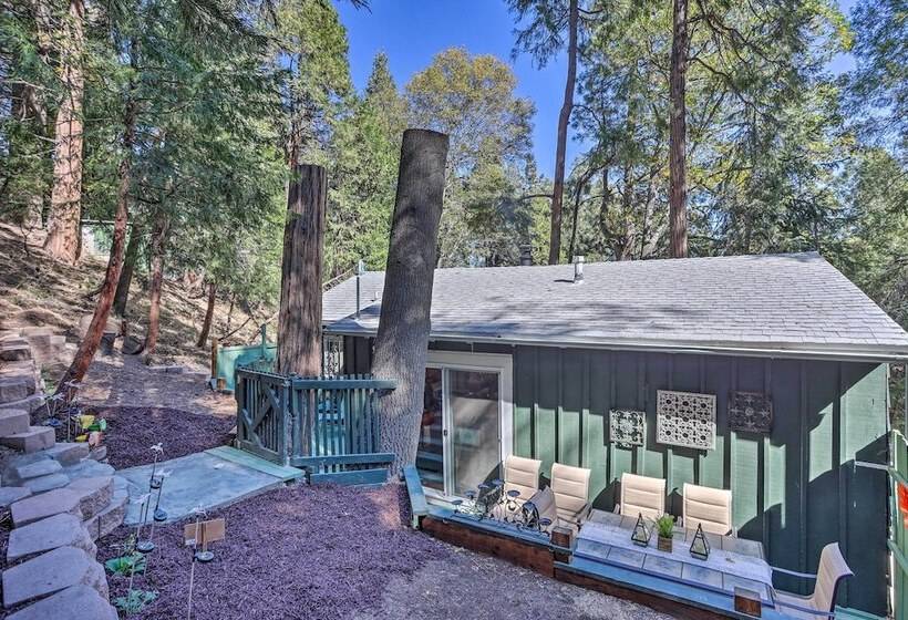 1 Mi To Lake Gregory: Boho Crestline Cabin