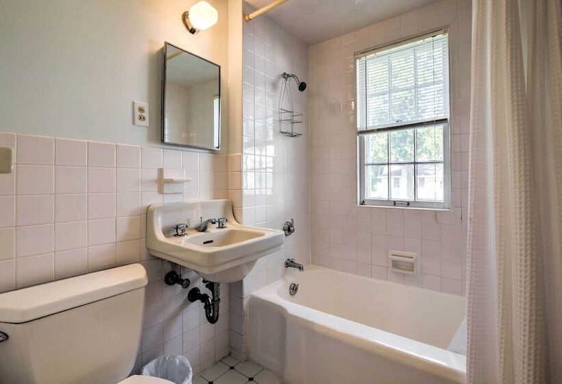 Boutique Home In Door County W/ Eagle Harbor Views