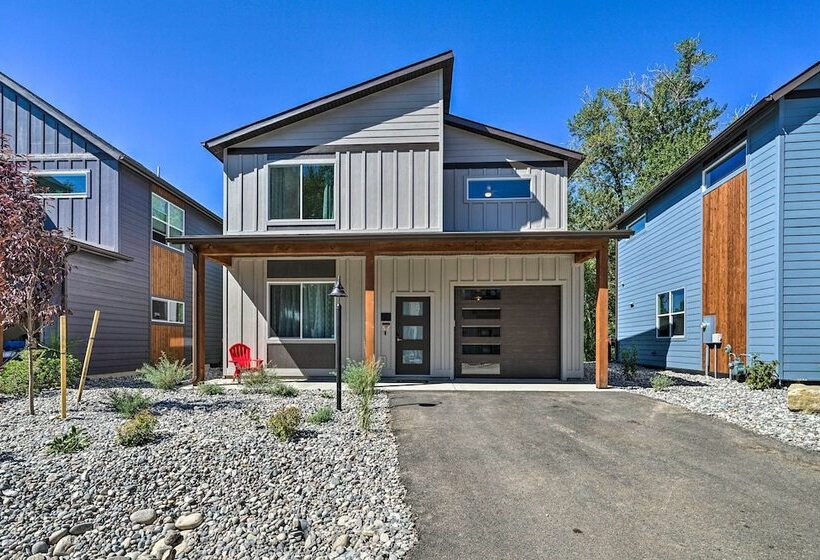 Bozeman Home W/ Deck: Walk To Fishing, Hot Springs