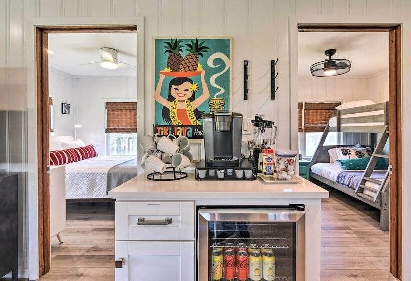 Breezy Surfside Beach Home W/ Deck: Walk To Beach