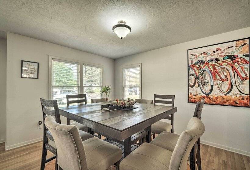 1 Mi To Dtwn: Family Friendly Brenham Bungalow!