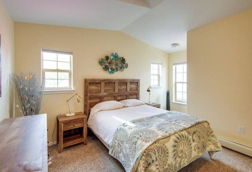 Buena Vista  Shambala  Sanctuary Near Main St!