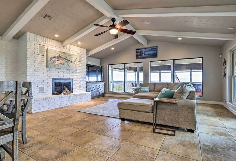 Canyon Lake Home: Hill Country & Water Views!