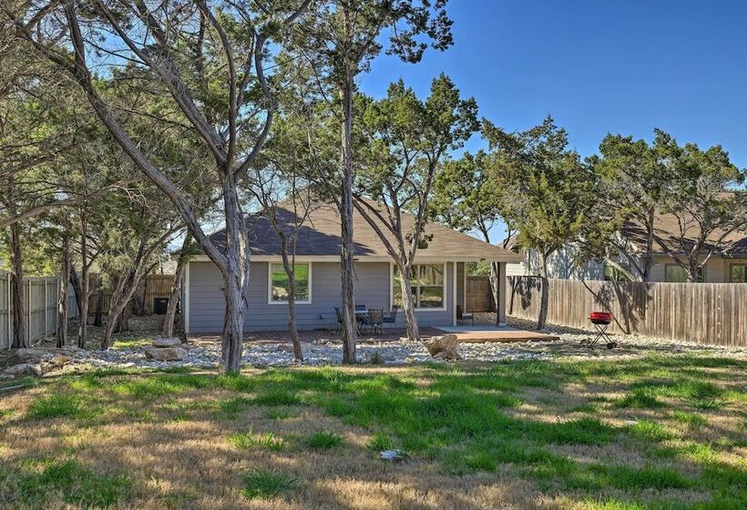 Canyon Lake Home W/ Grill ~ 1 Mi To Boat Ramp